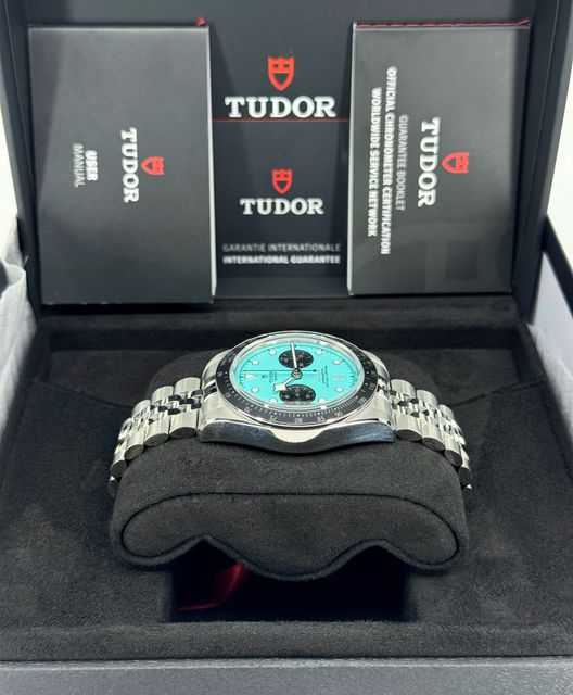 Tudor Black Bay Chrono M79360N-0024 Image 2